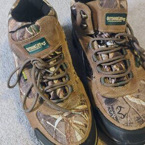 Outdoor life work boots, non slip